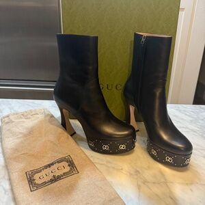 Gucci Janaya  Black Leather GG Stud Platform Booties 37 New in box